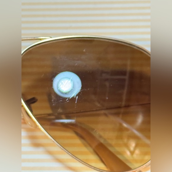 RAY-BAN Unisex AVIATOR LARGE METAL SUNGLASS MATTE GOLD / BROWN GRADIENT RB3025 - Picture 3 of 5